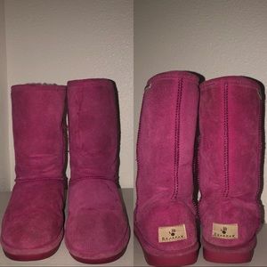 BearPaw Emma Short Boots Size 7